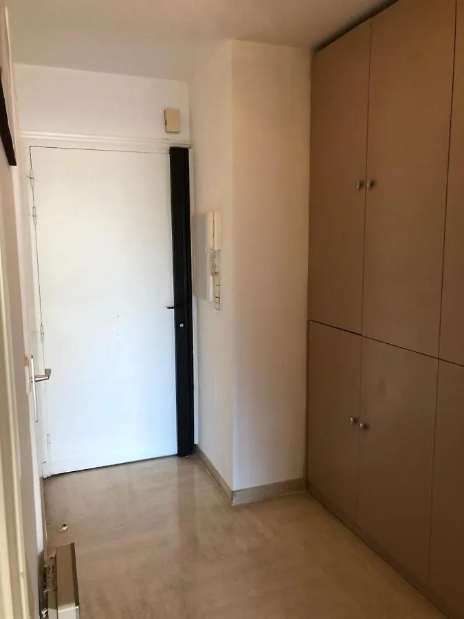 Апартаменты French Riviera Deluxe Near Nice Airport Кань-сюр-Мер